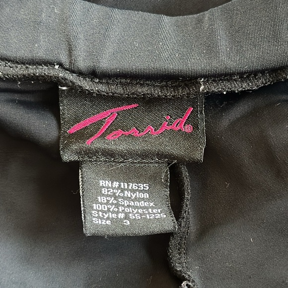 Torrid Black Skirted Bikini Swim Bottom Ruched Side Tie 3X - Picture 7 of 9